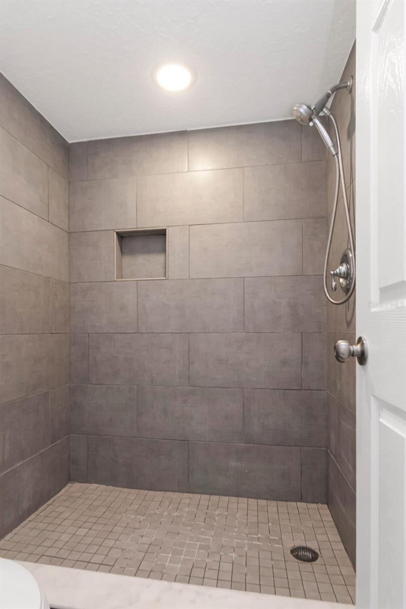 LAURELWOOD CONDO I - Residential
