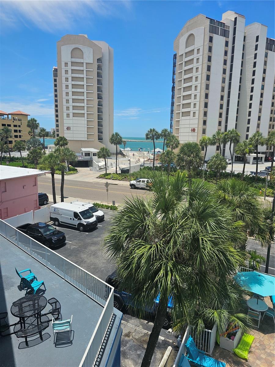 PELICAN POINTE ON - Residential