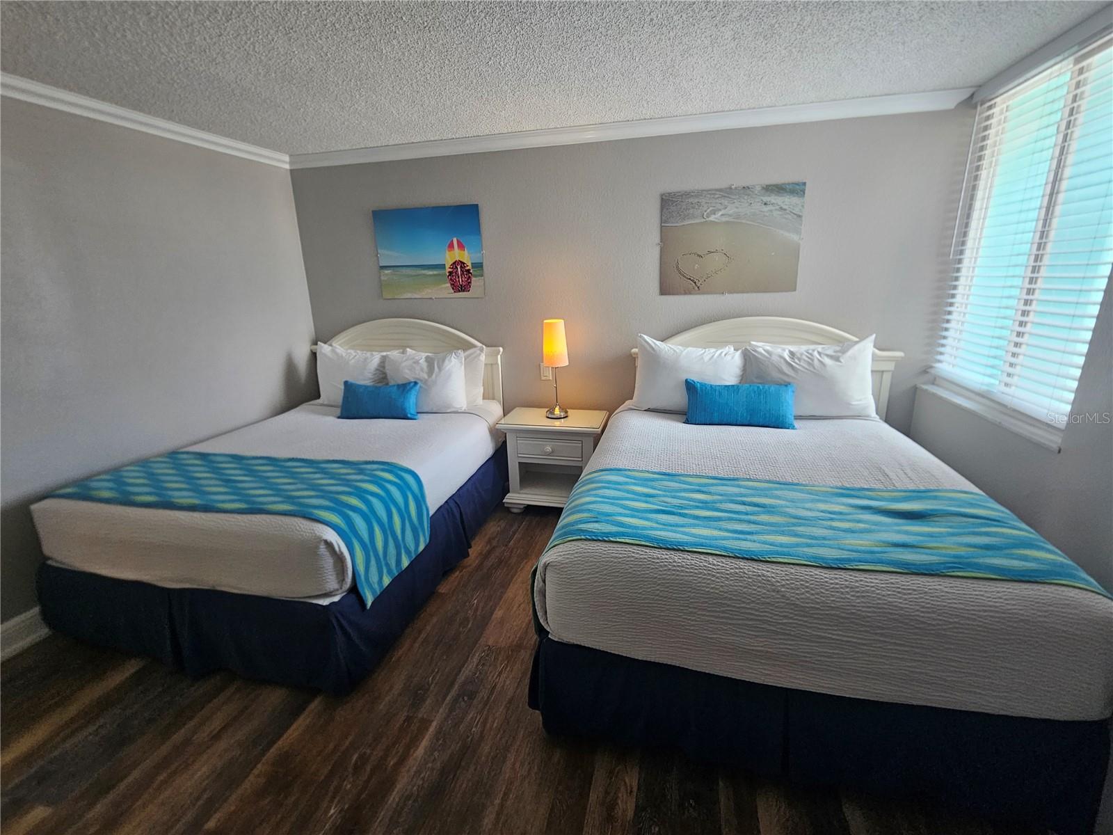 PELICAN POINTE ON - Residential