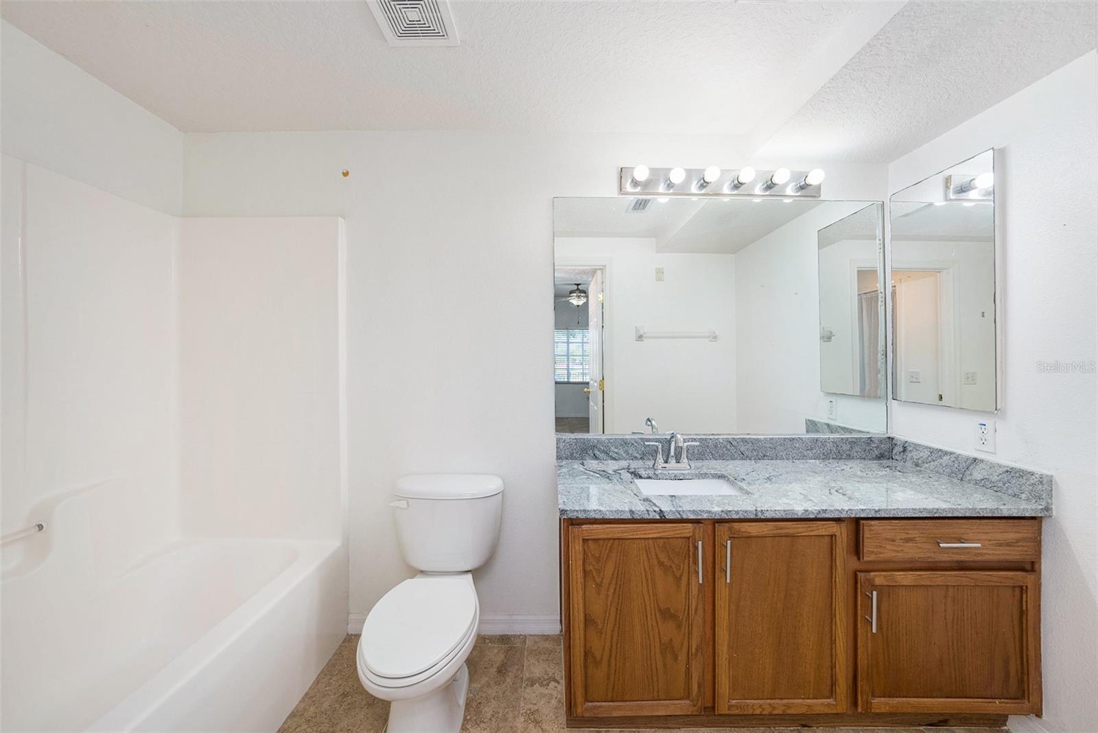 VILLAGES OF BLOOMINGDALE CONDO - Residential