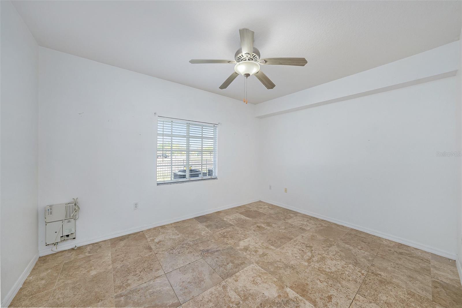 VILLAGES OF BLOOMINGDALE CONDO - Residential