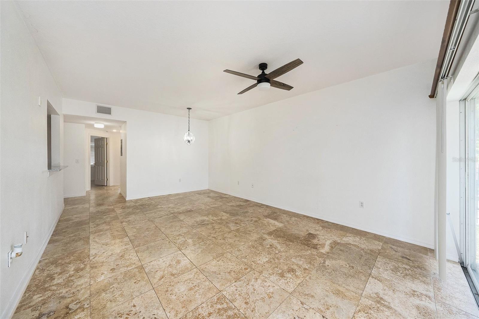 VILLAGES OF BLOOMINGDALE CONDO - Residential