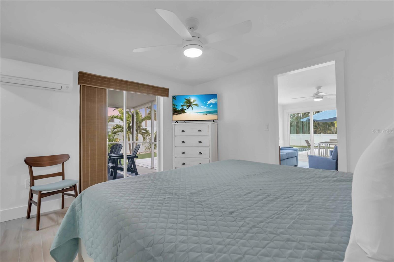 KEY ROYALE TERRACE - Residential