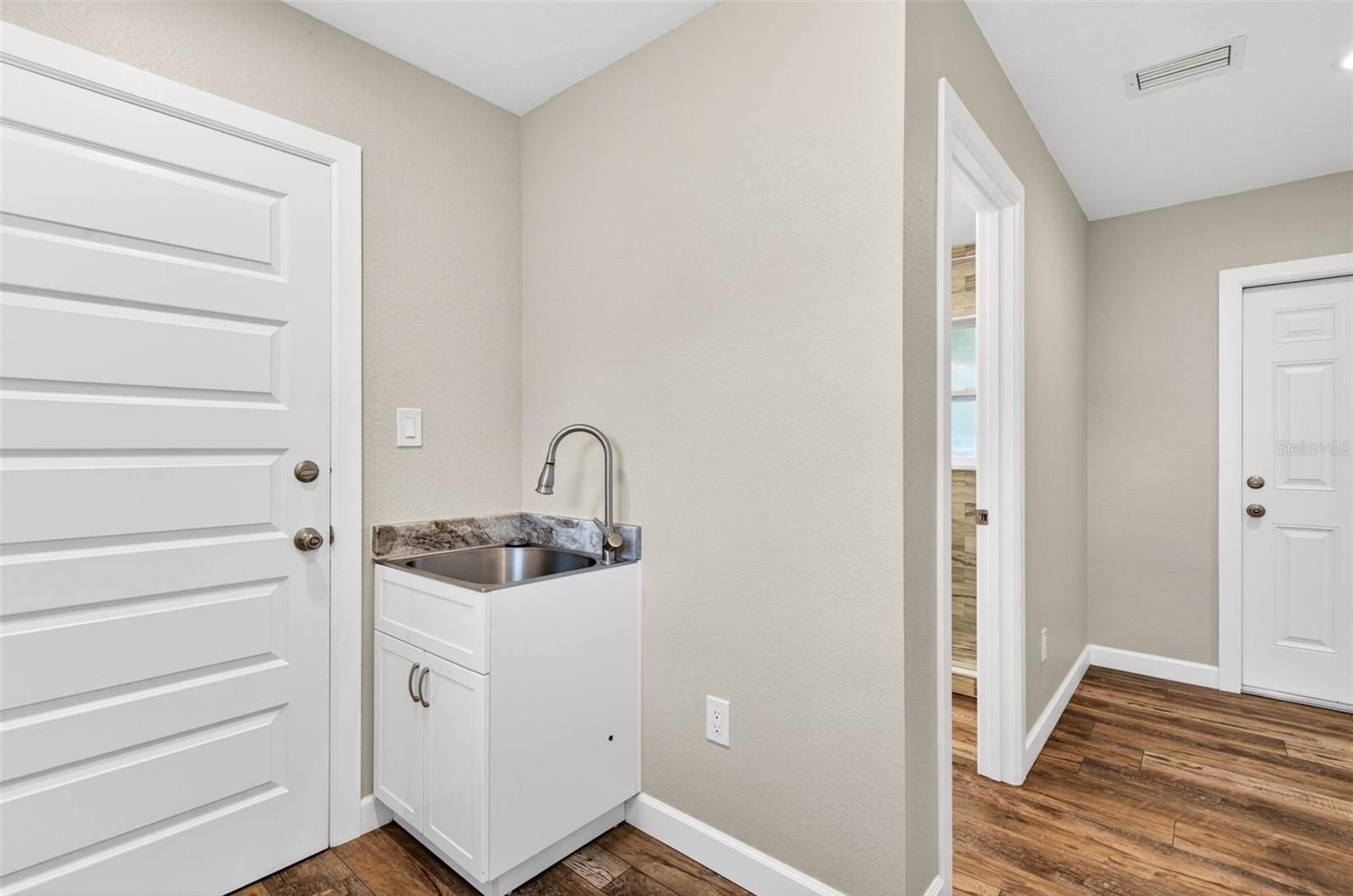 GOLF VIEW ESTATES - Residential