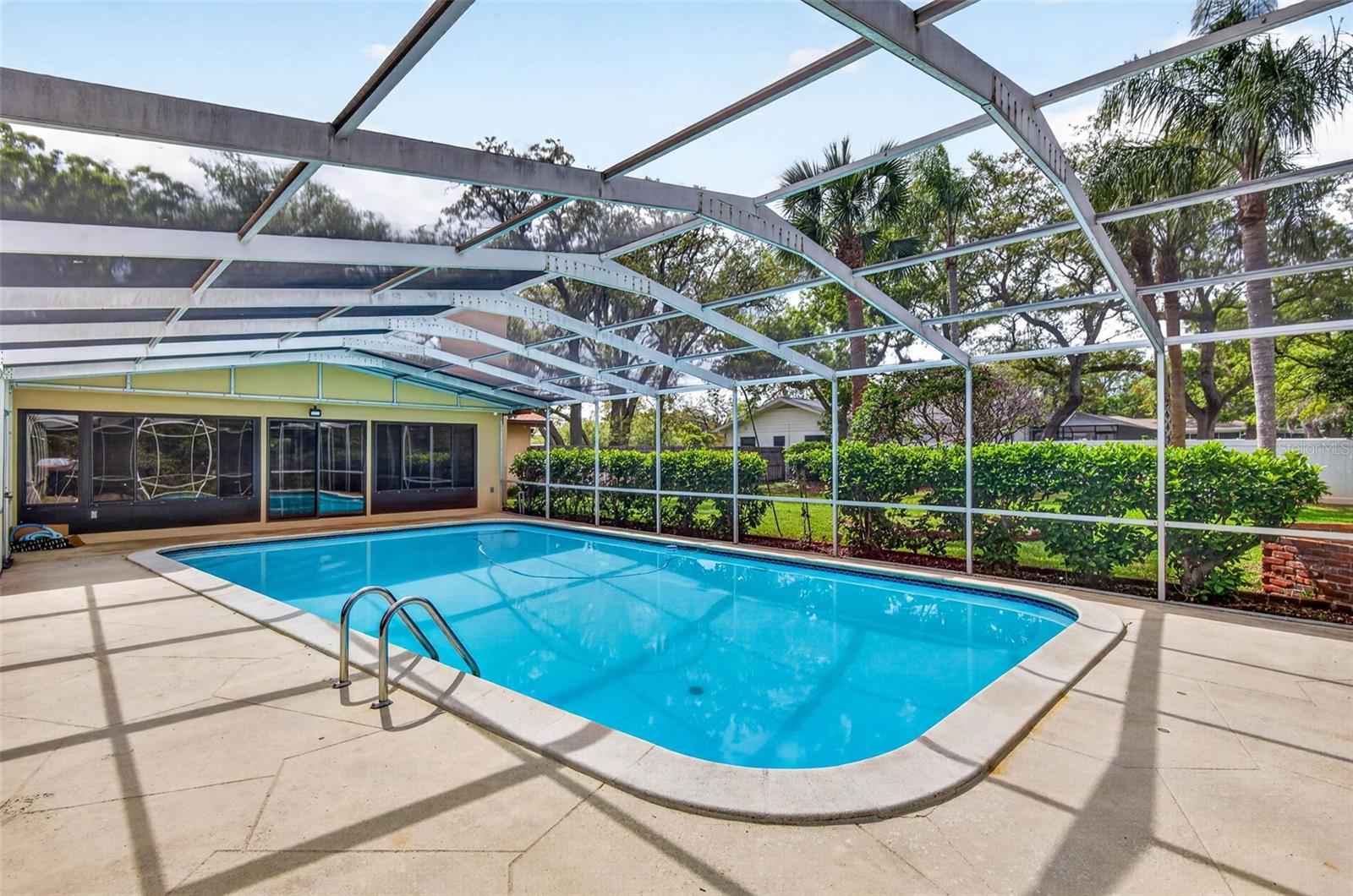 GOLF VIEW ESTATES - Residential