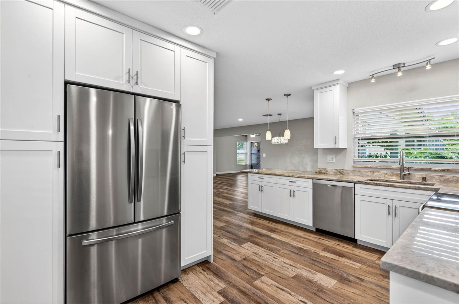 GOLF VIEW ESTATES - Residential