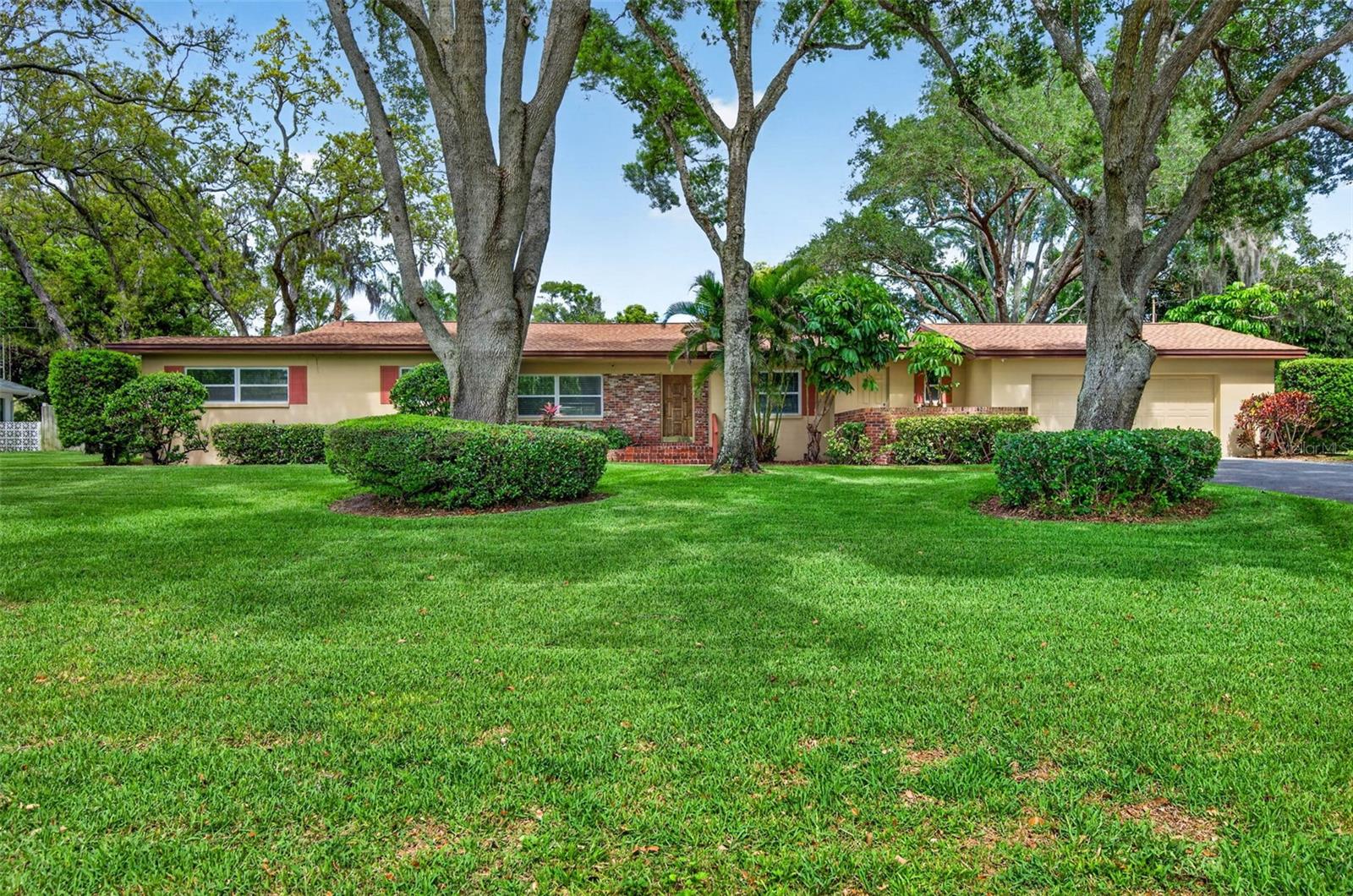 GOLF VIEW ESTATES - Residential