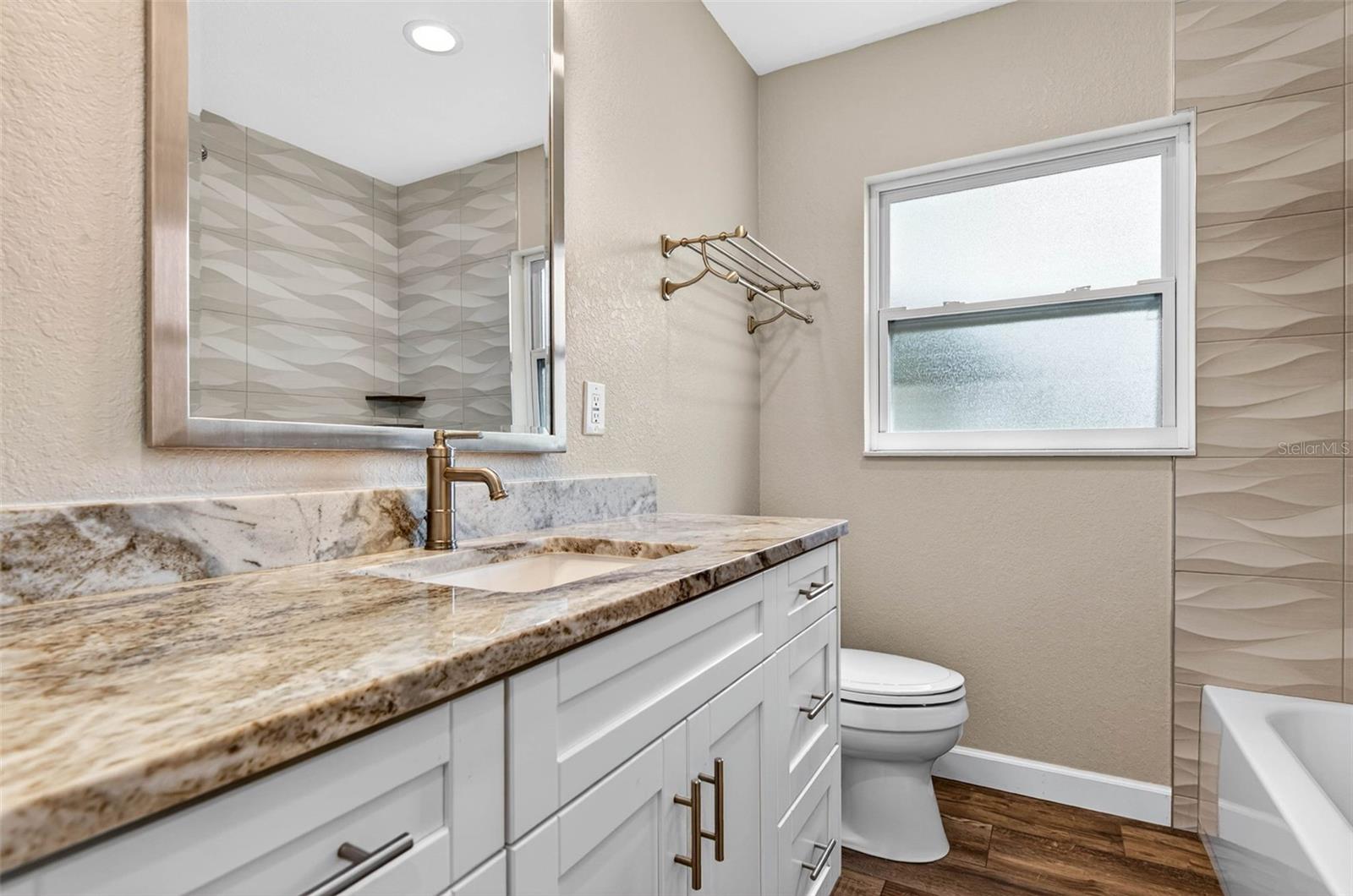 GOLF VIEW ESTATES - Residential