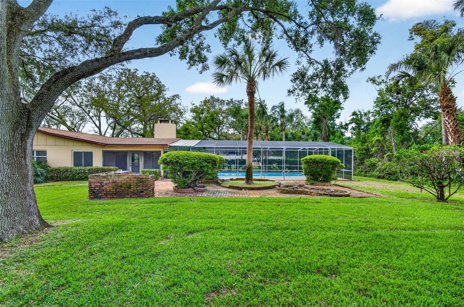 GOLF VIEW ESTATES - Residential