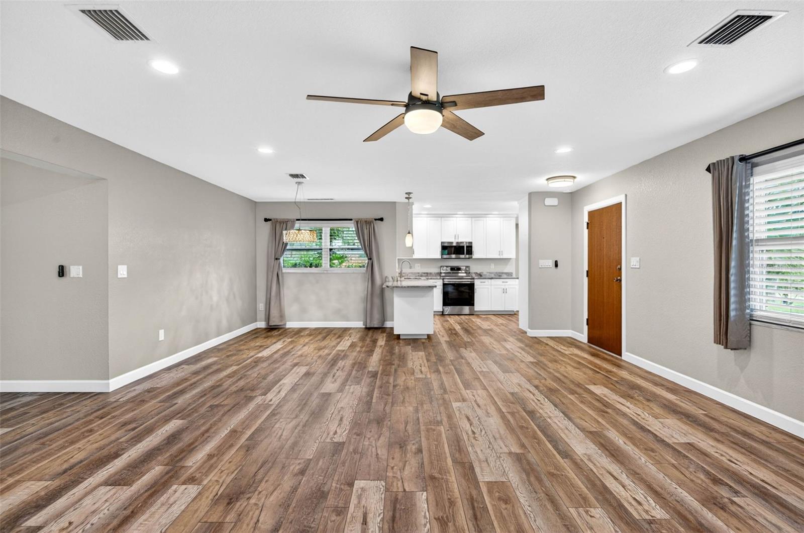 GOLF VIEW ESTATES - Residential