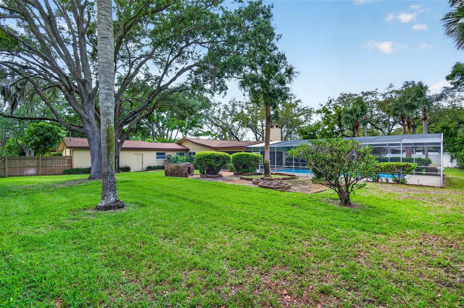 GOLF VIEW ESTATES - Residential
