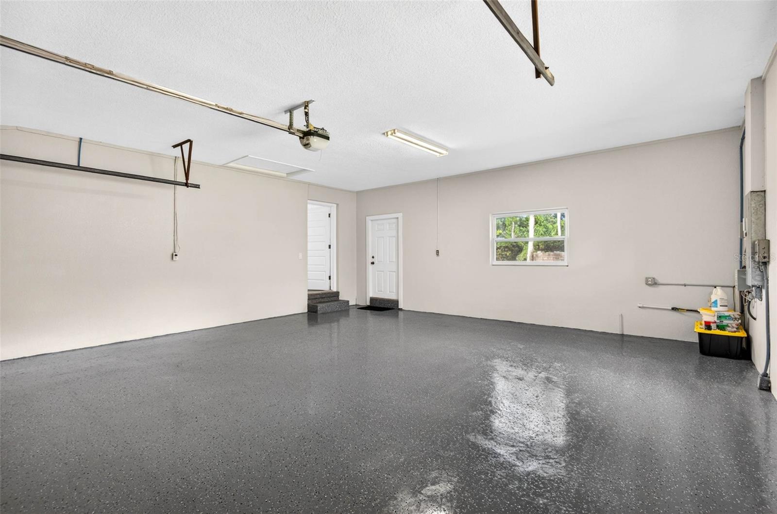 GOLF VIEW ESTATES - Residential