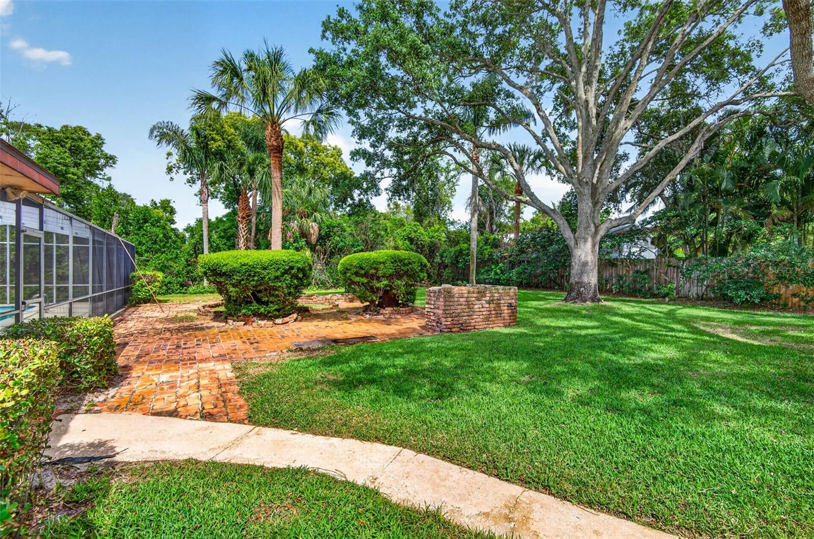 GOLF VIEW ESTATES - Residential