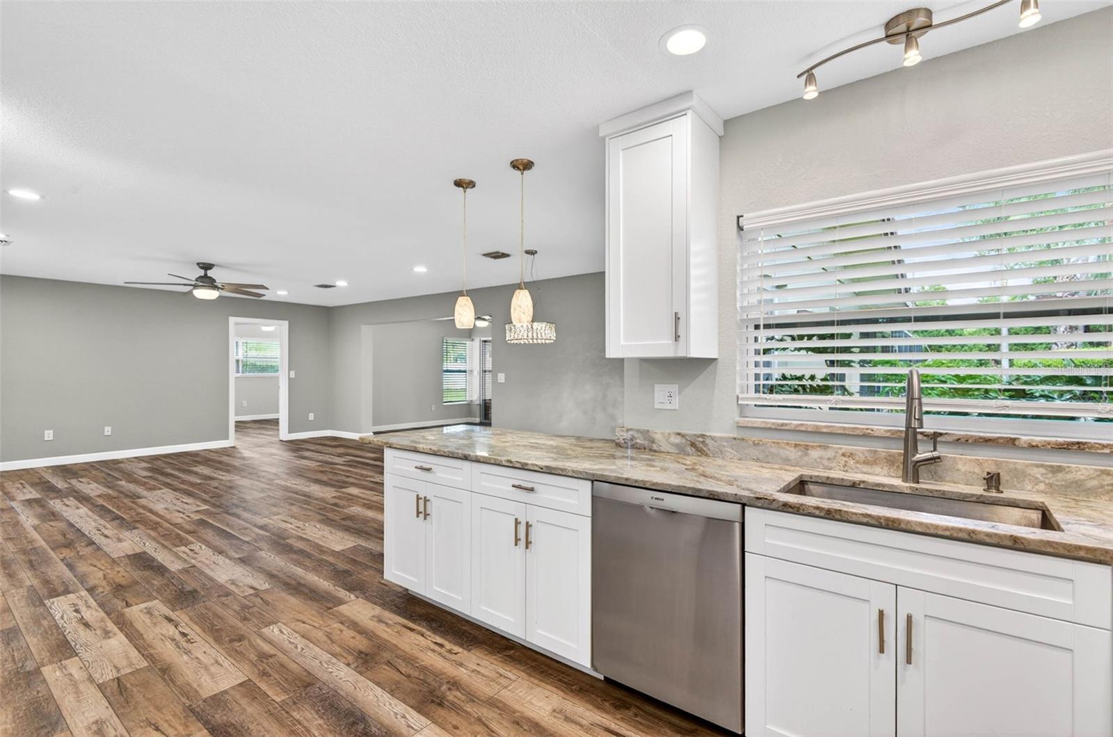 GOLF VIEW ESTATES - Residential