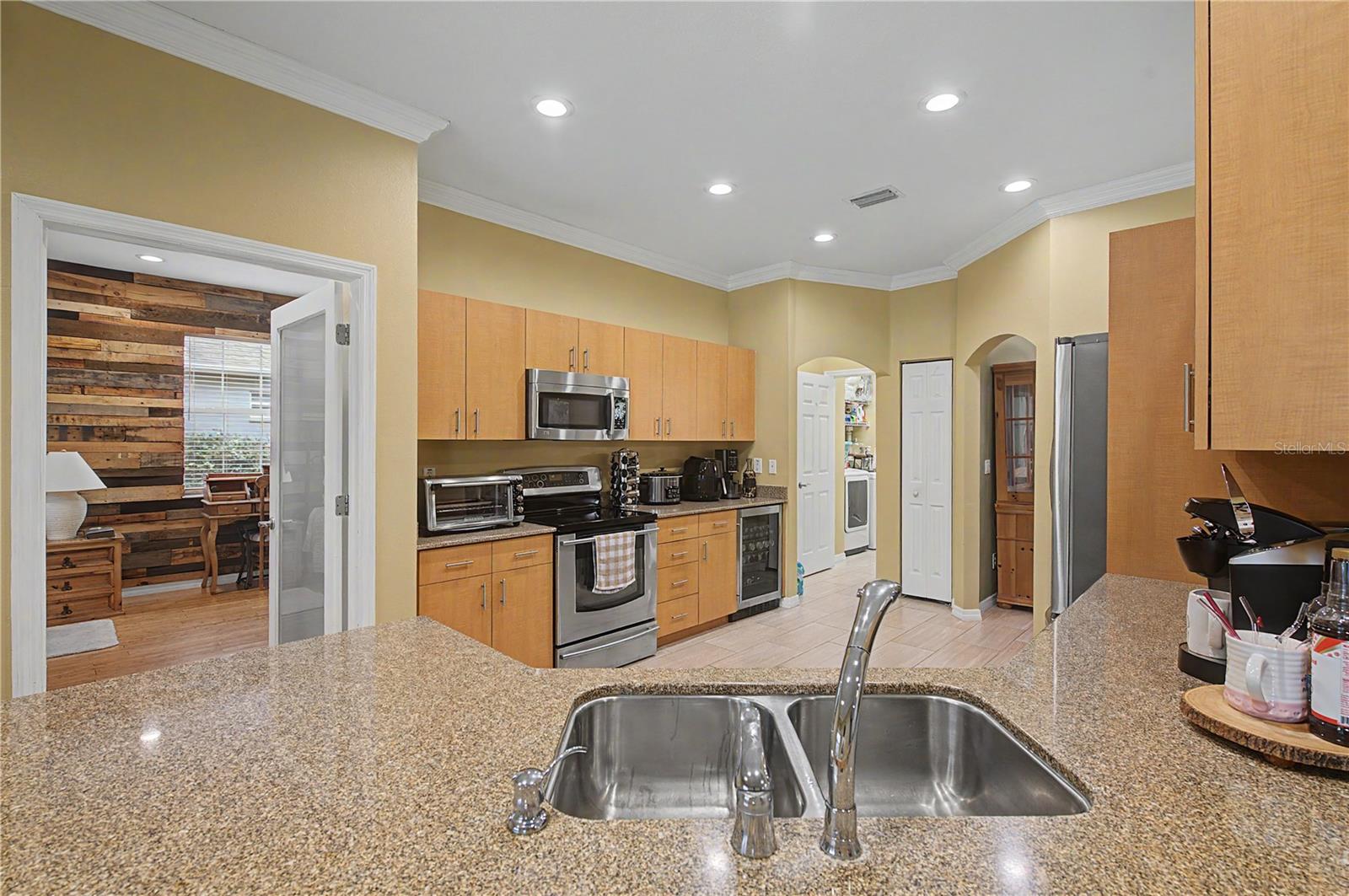 LIVINGSTON ACRES - Residential