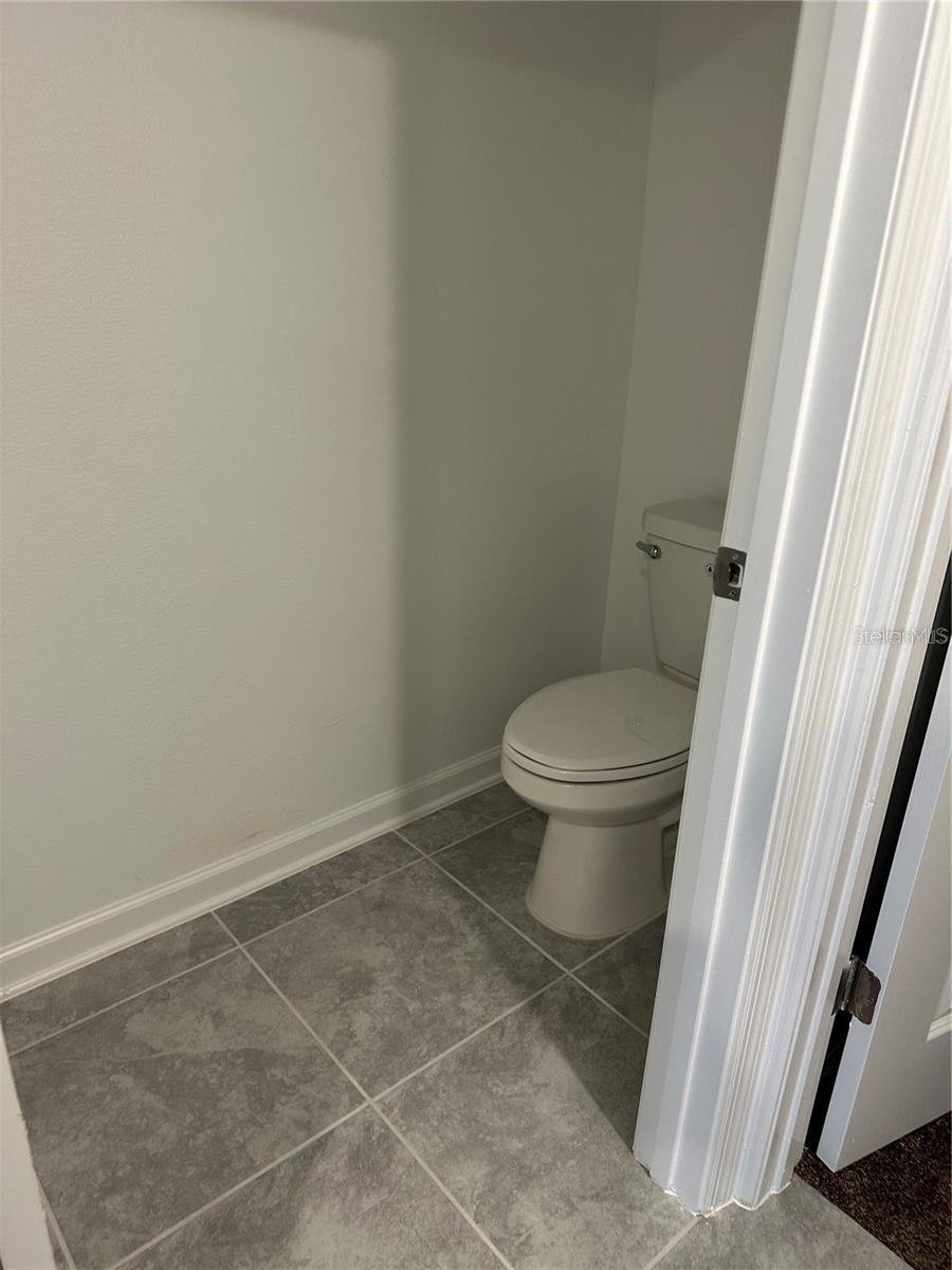 CASCADES PH 2 - Residential Lease