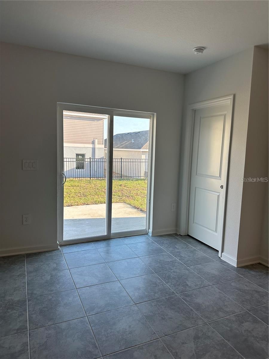CASCADES PH 2 - Residential Lease
