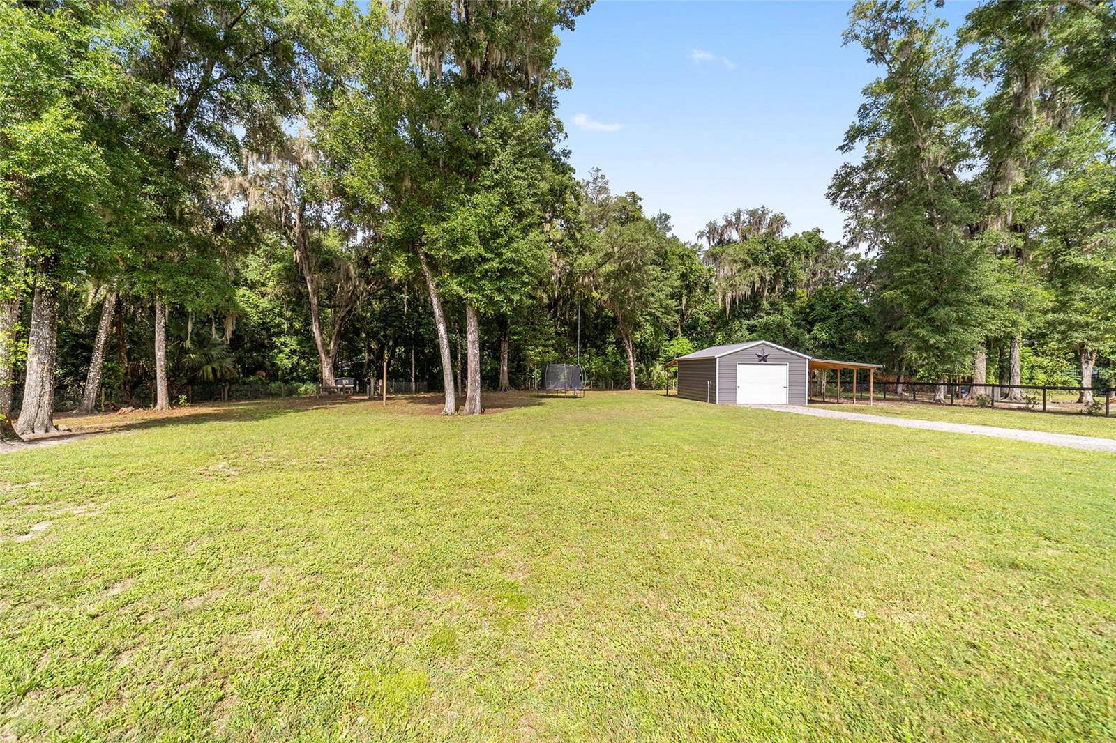 MEADOWBROOK RANCHES - Residential