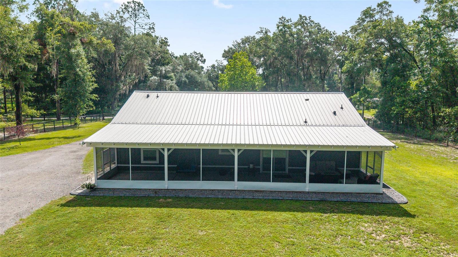 MEADOWBROOK RANCHES - Residential