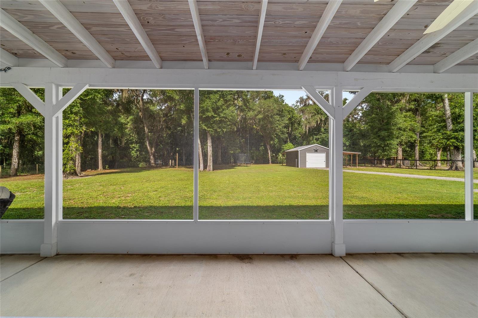 MEADOWBROOK RANCHES - Residential