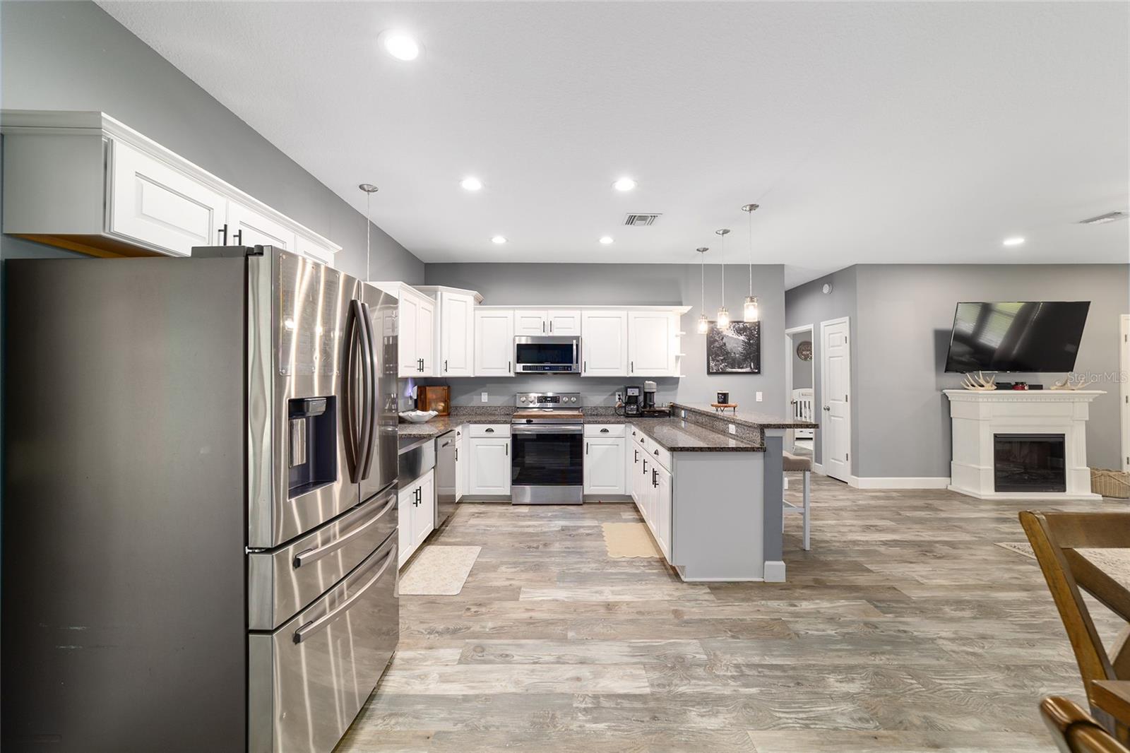 MEADOWBROOK RANCHES - Residential