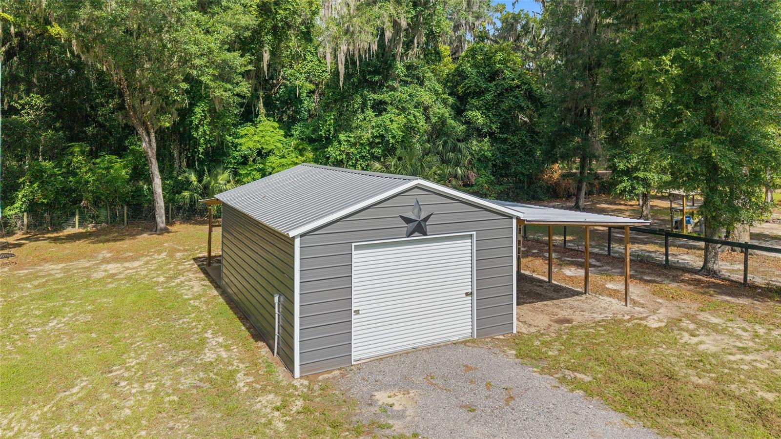 MEADOWBROOK RANCHES - Residential