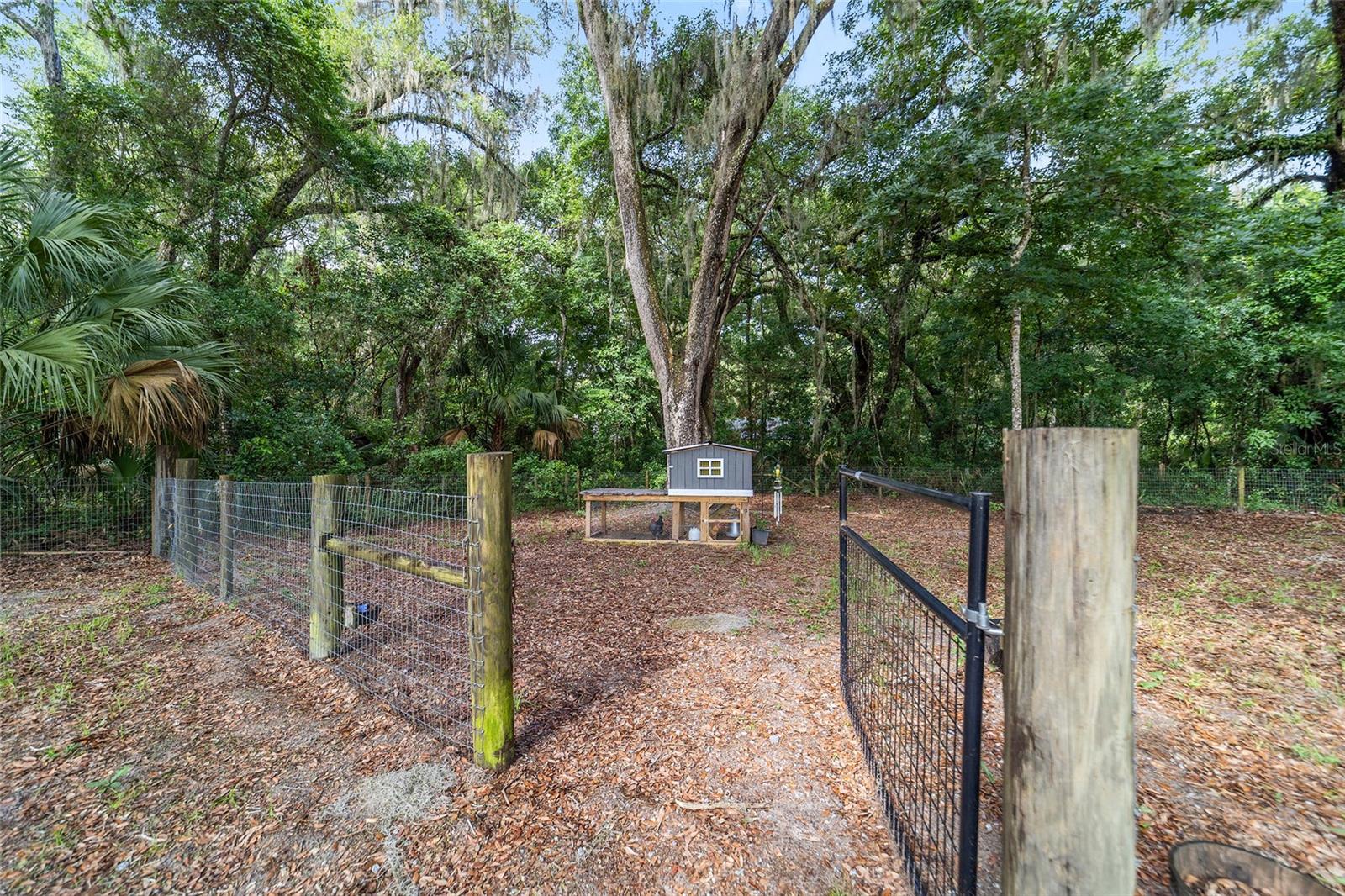 MEADOWBROOK RANCHES - Residential