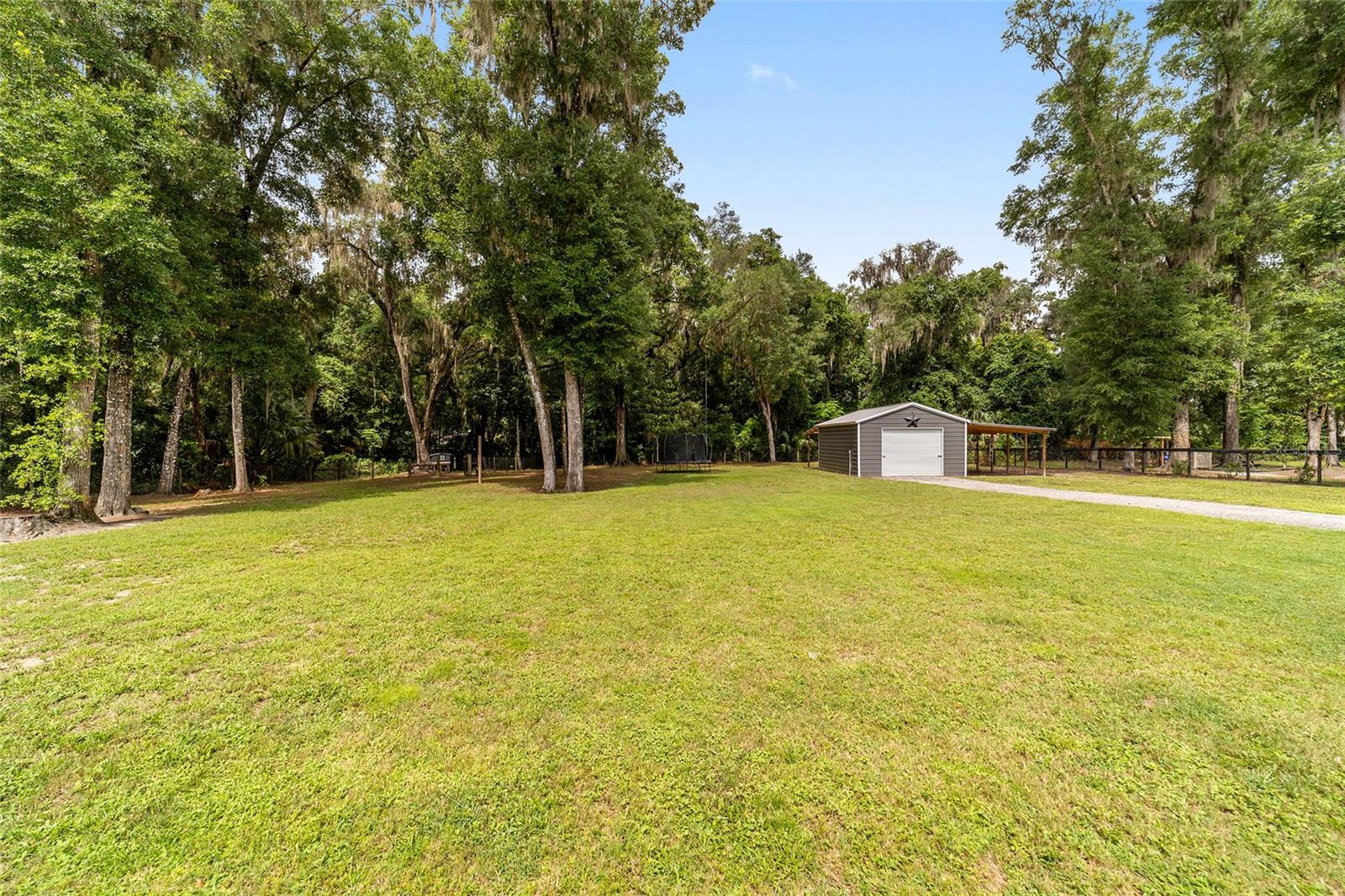 MEADOWBROOK RANCHES - Residential