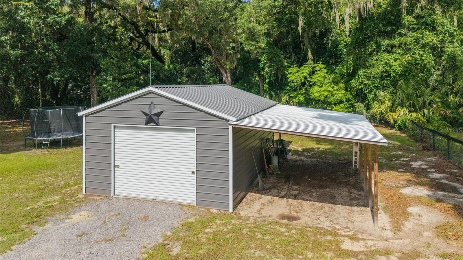 MEADOWBROOK RANCHES - Residential