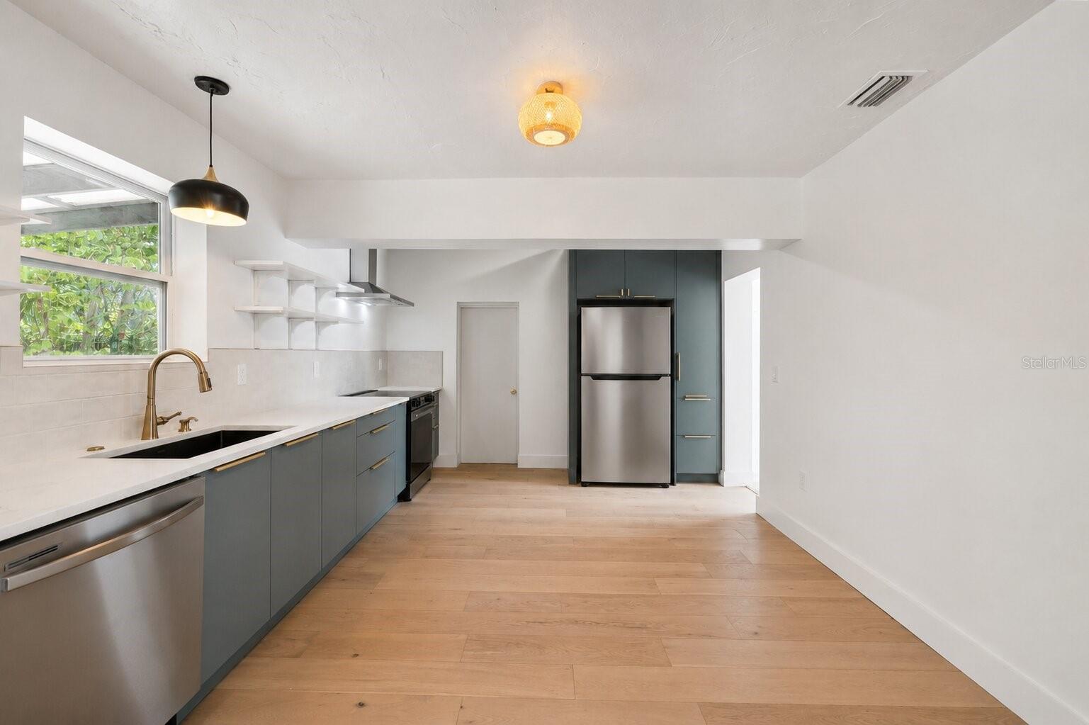 BELLEAIR BEACH - Residential