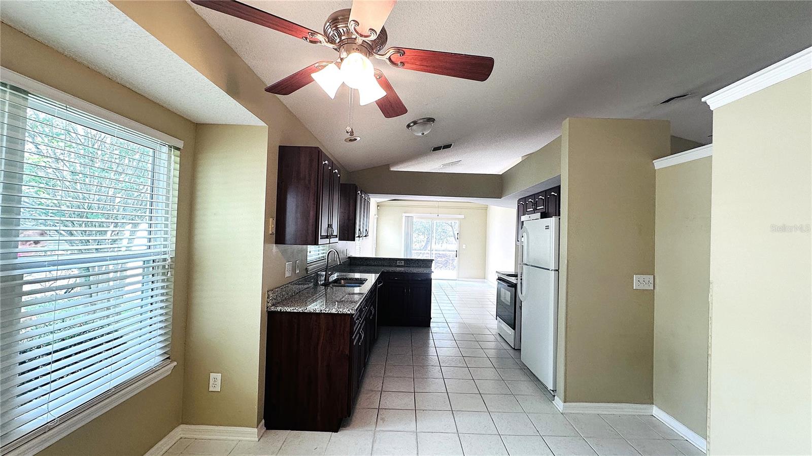 WOODRIDGE PH 01 - Residential