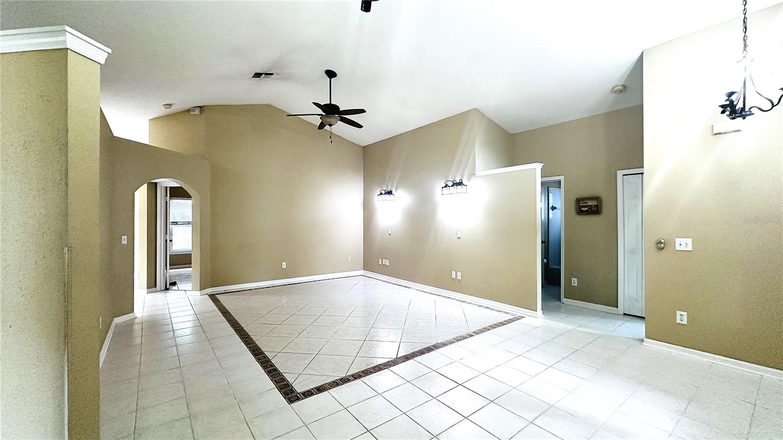 WOODRIDGE PH 01 - Residential