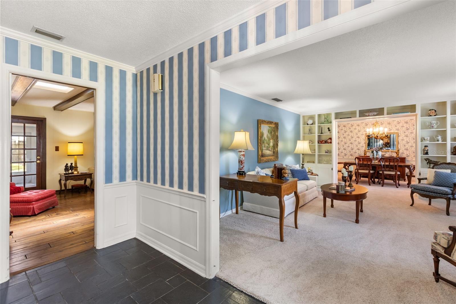 LA FLORESTA UNIT 2 - Residential