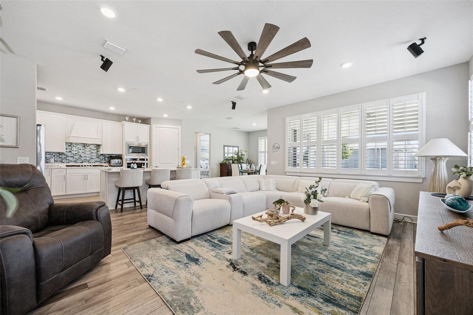 DEL WEBB OASIS - Residential