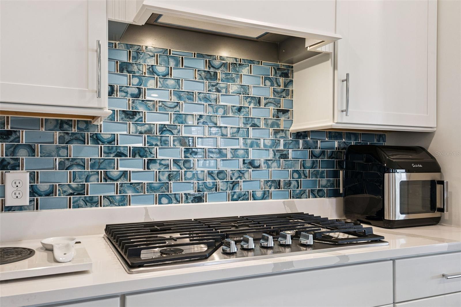 DEL WEBB OASIS - Residential