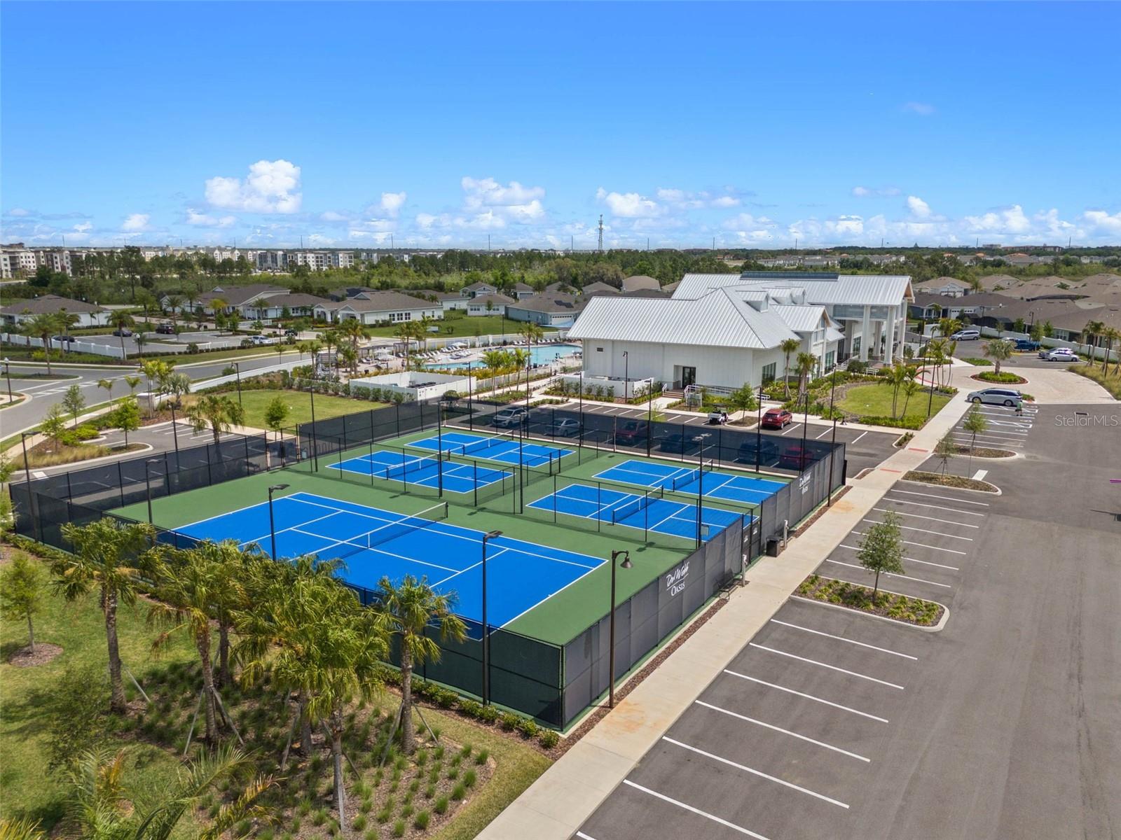 DEL WEBB OASIS - Residential