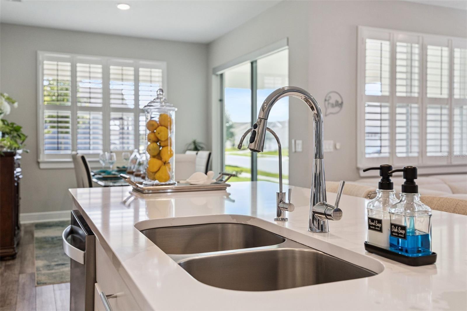 DEL WEBB OASIS - Residential