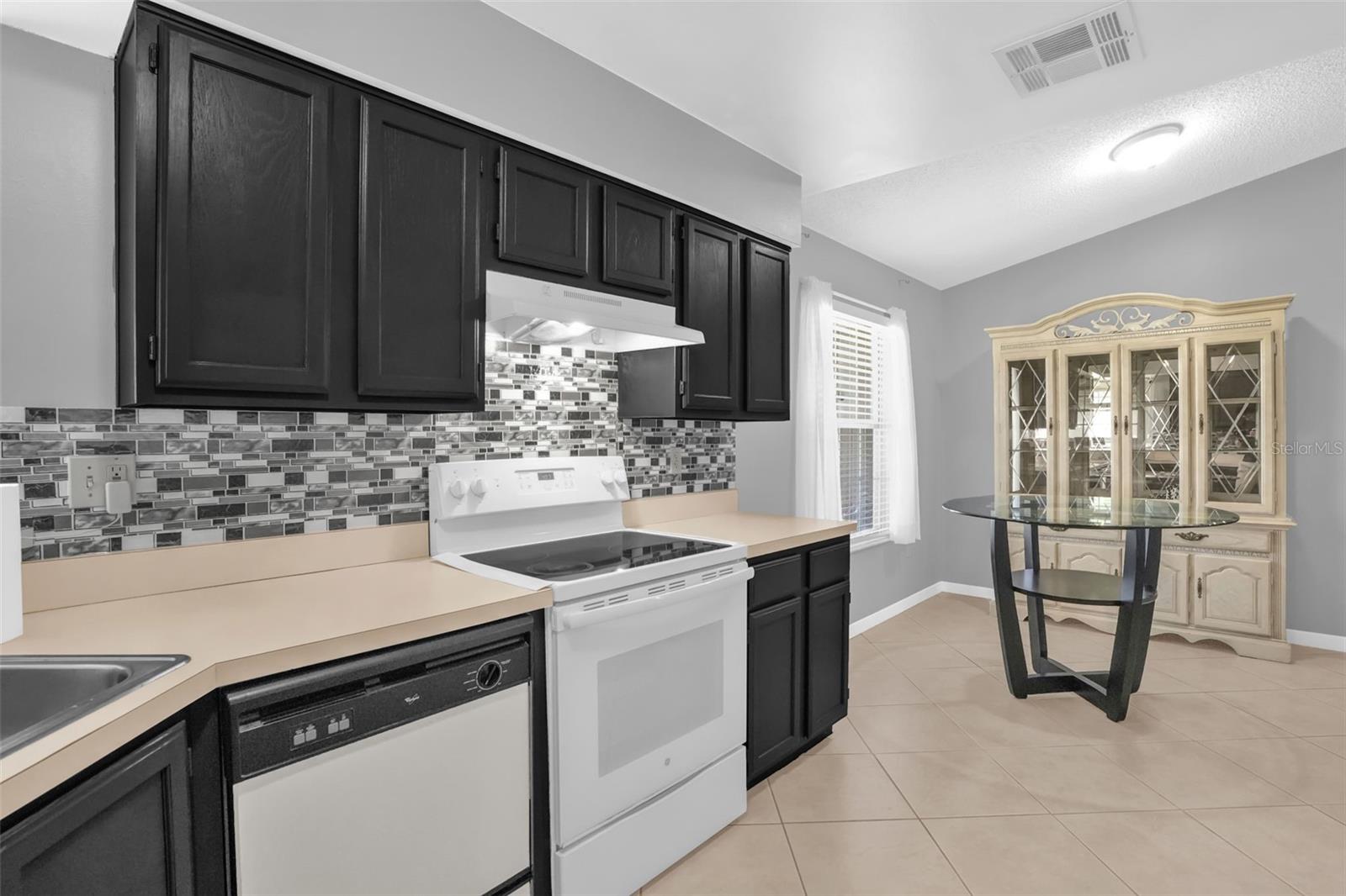 ORANGE VISTA UNIT 1 - Residential