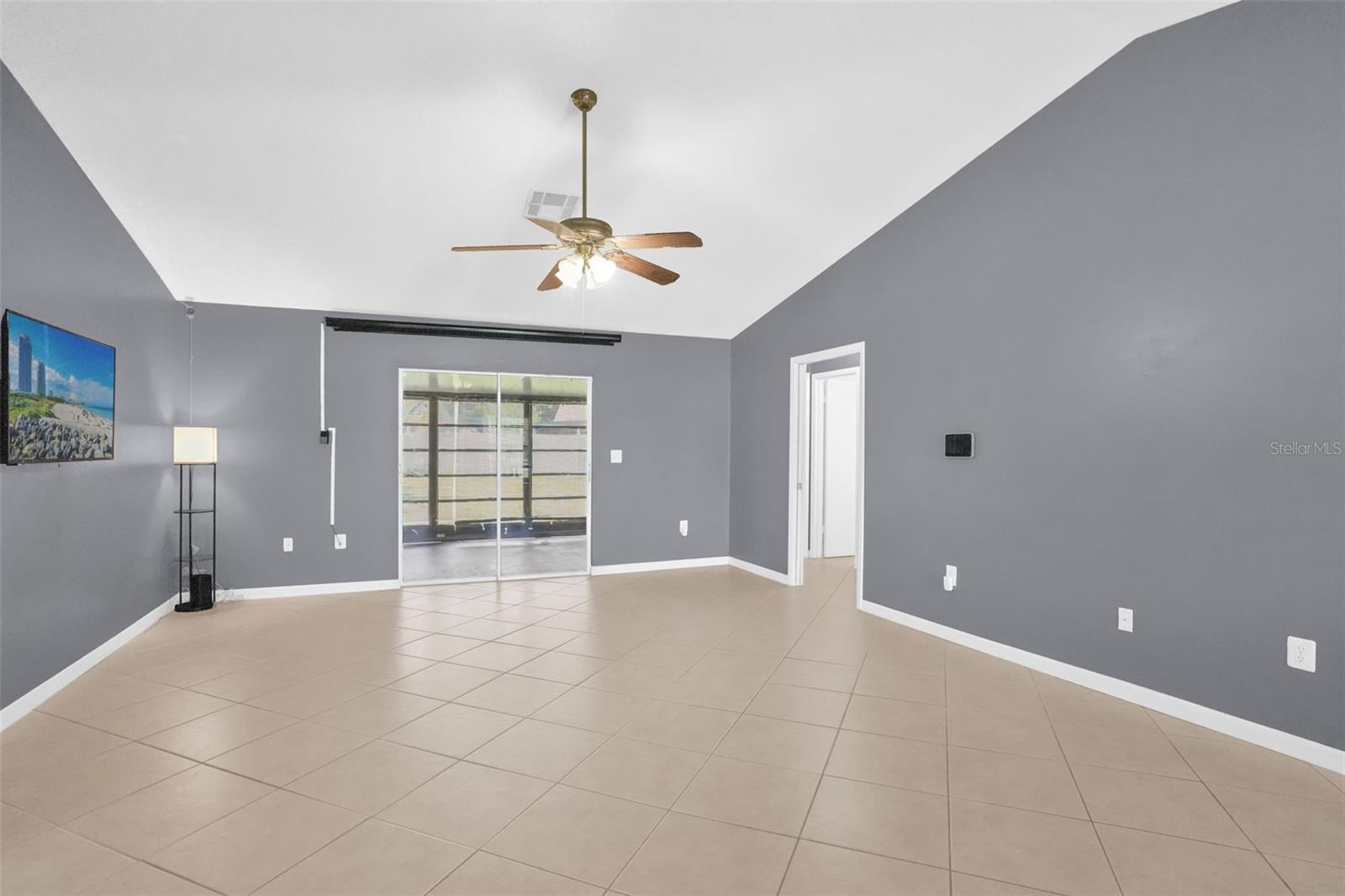 ORANGE VISTA UNIT 1 - Residential