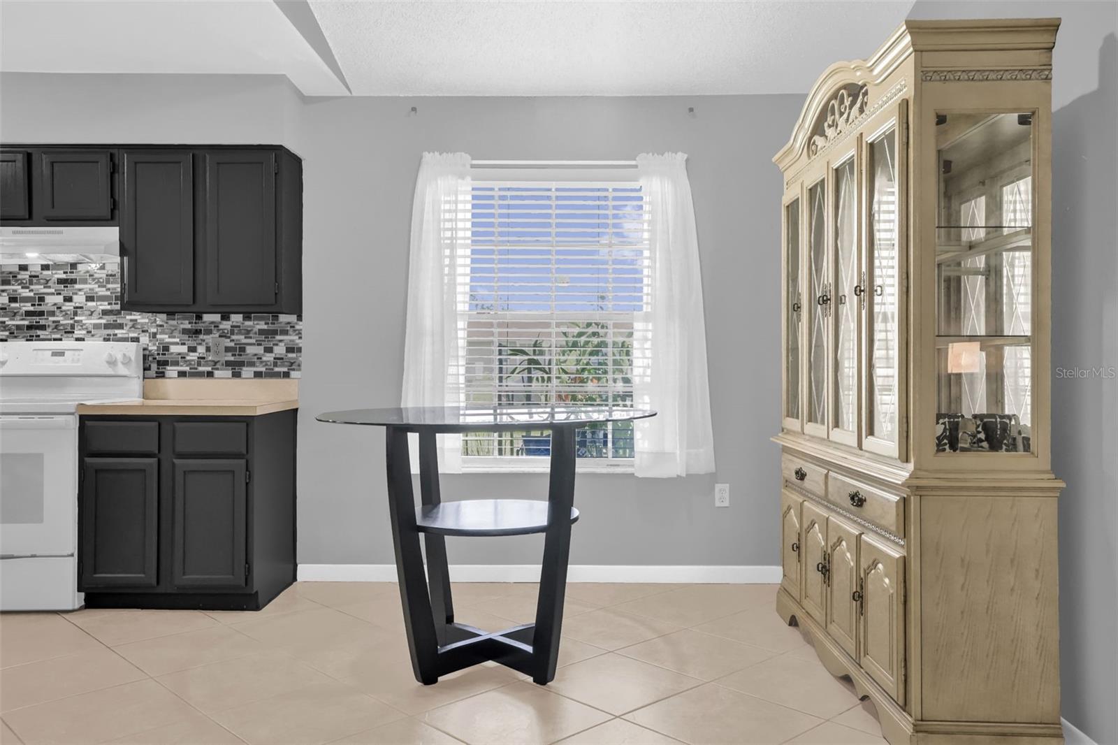 ORANGE VISTA UNIT 1 - Residential