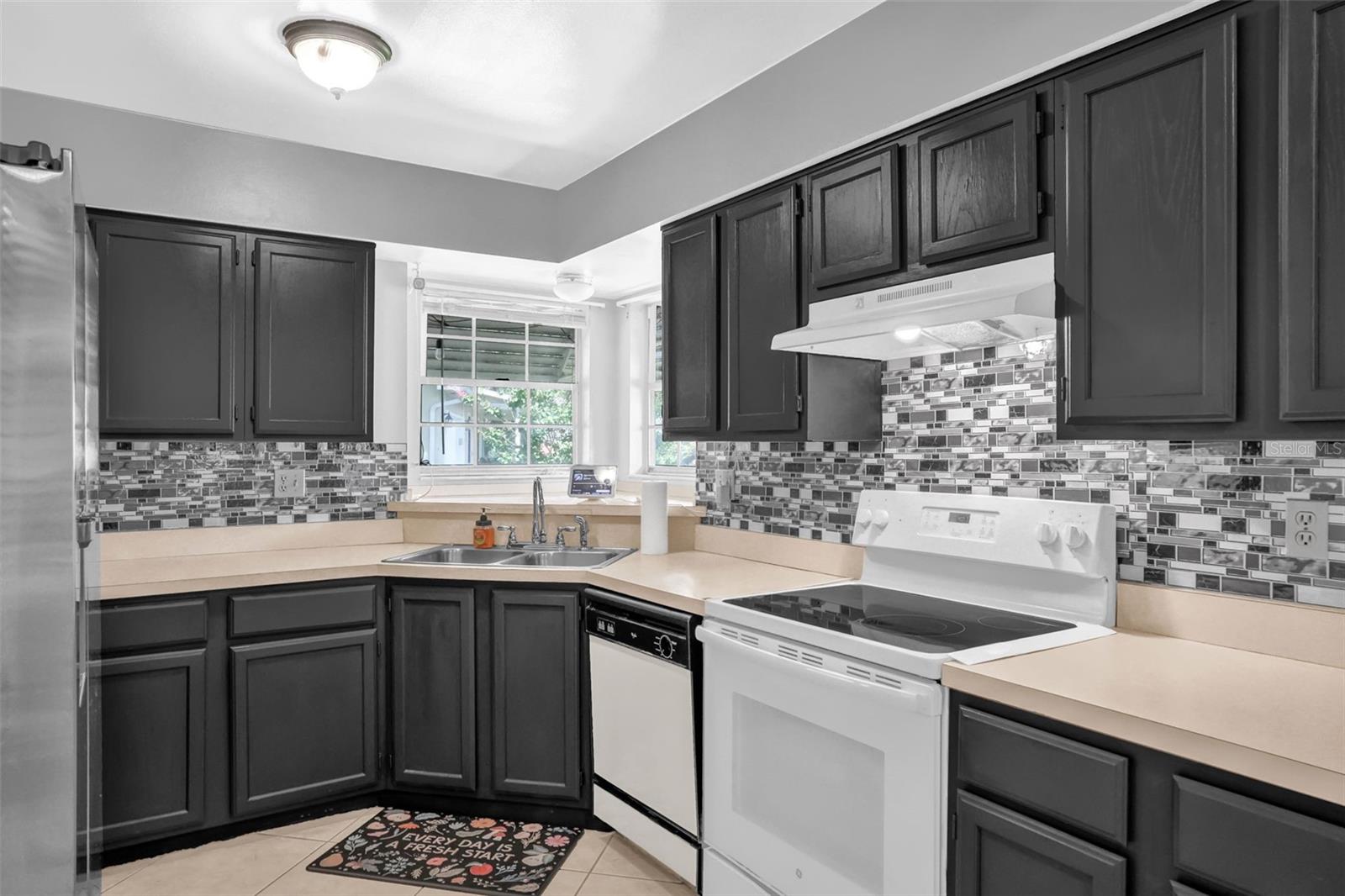 ORANGE VISTA UNIT 1 - Residential