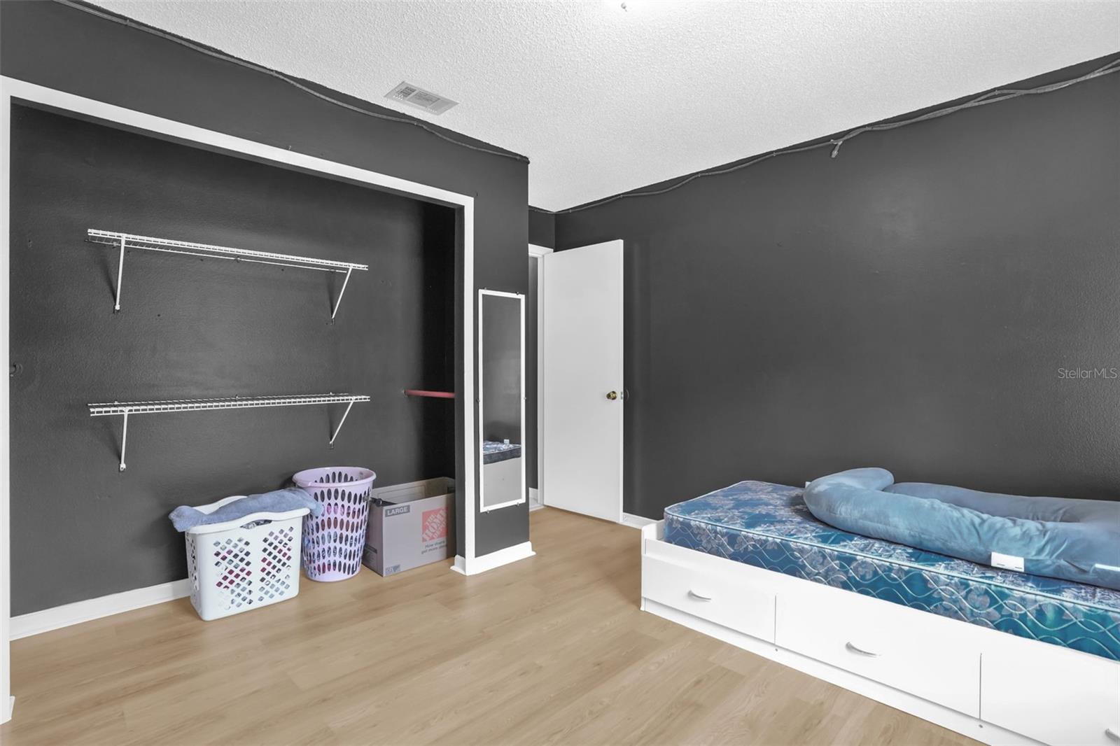 ORANGE VISTA UNIT 1 - Residential