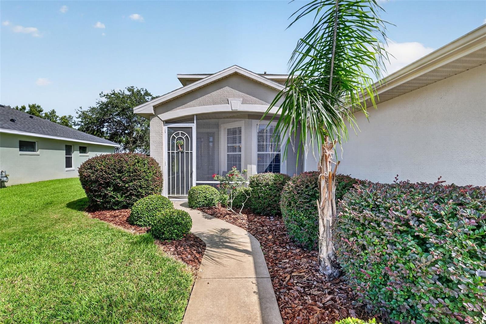 ROYAL HIGHLANDS PH 02 LT 992 ORB 1976 PG 173 - Residential