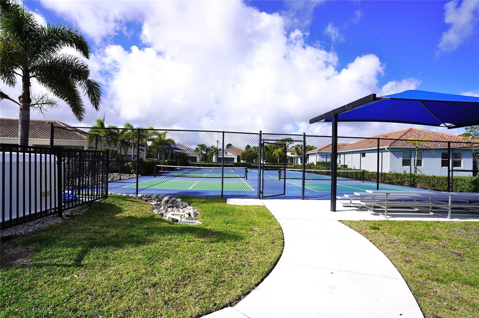 VENICE WOODLANDS PH 1 - Residential