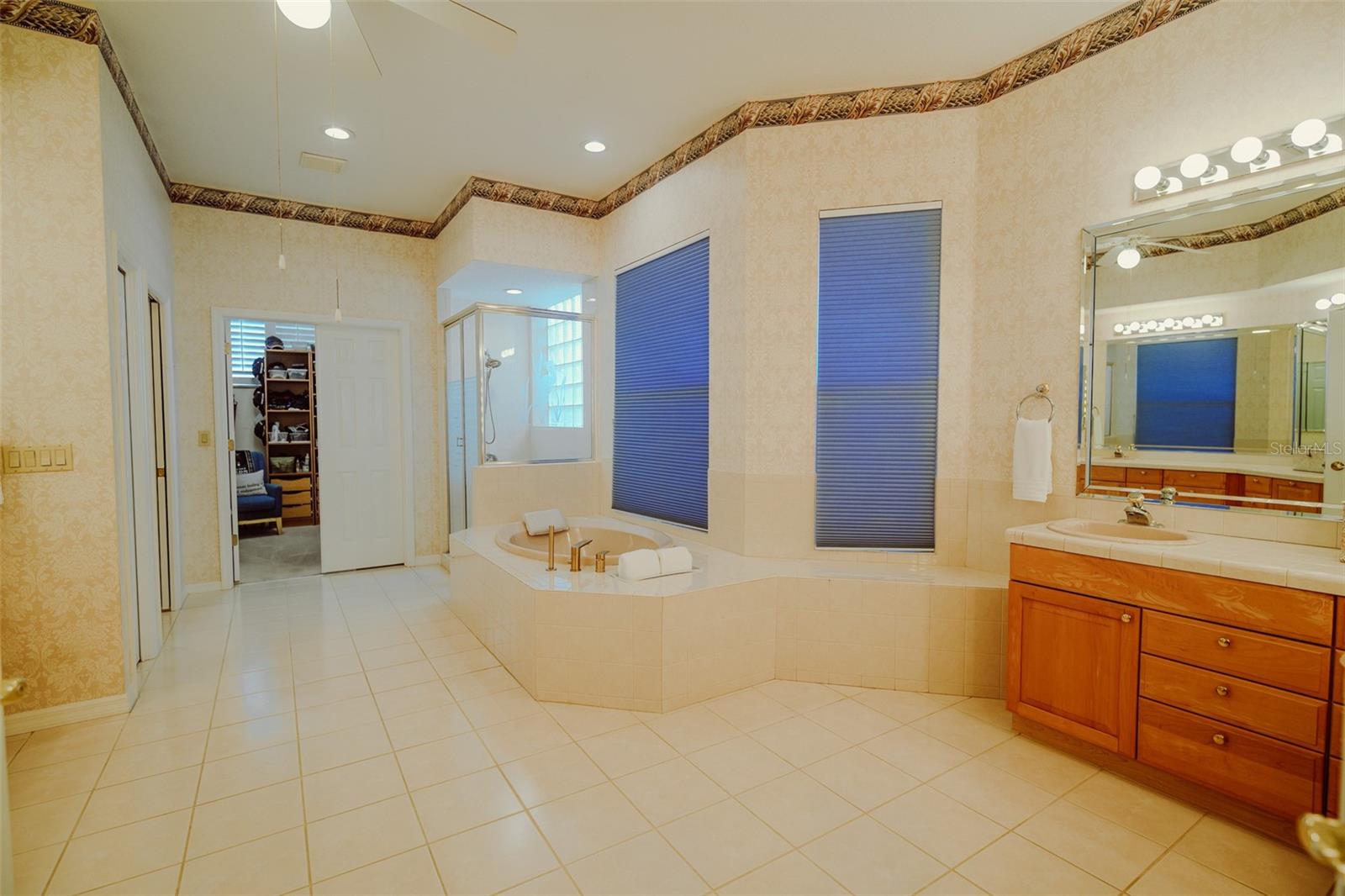 WALDEN LAKE UNIT 28 - Residential