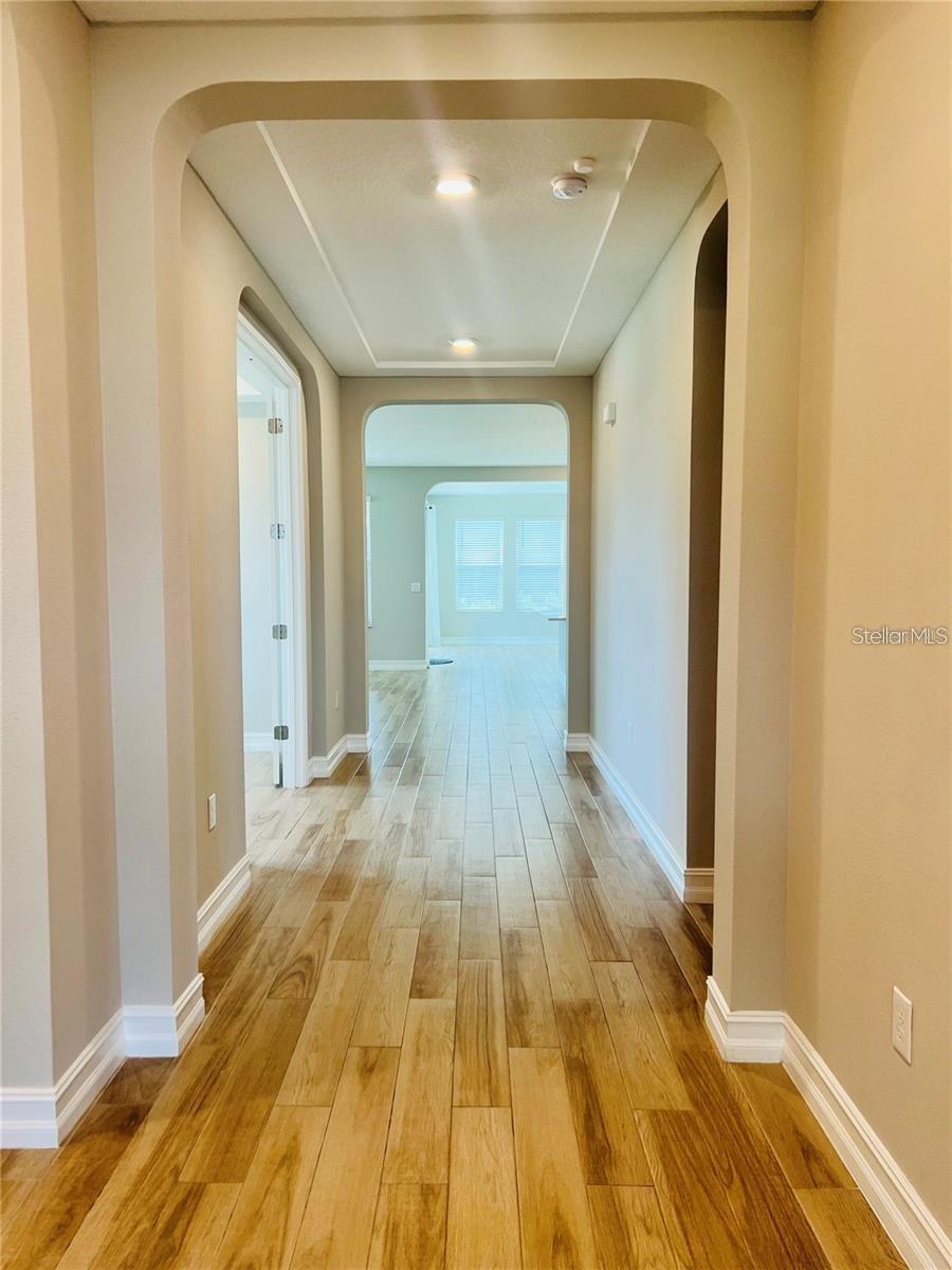 ESTANCIA CORTONA - Residential Lease
