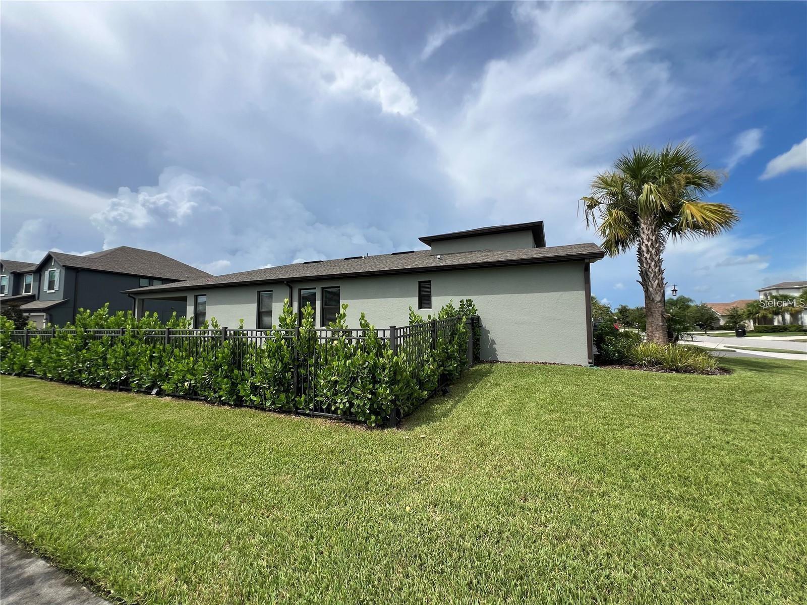 ESTANCIA CORTONA - Residential Lease