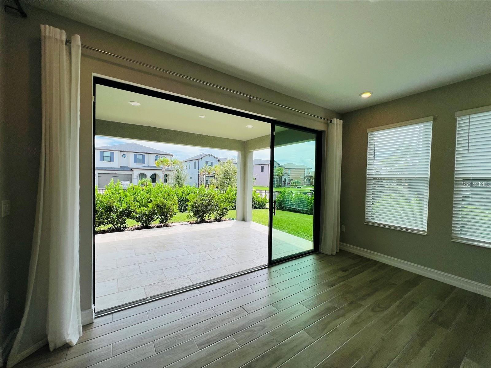 ESTANCIA CORTONA - Residential Lease