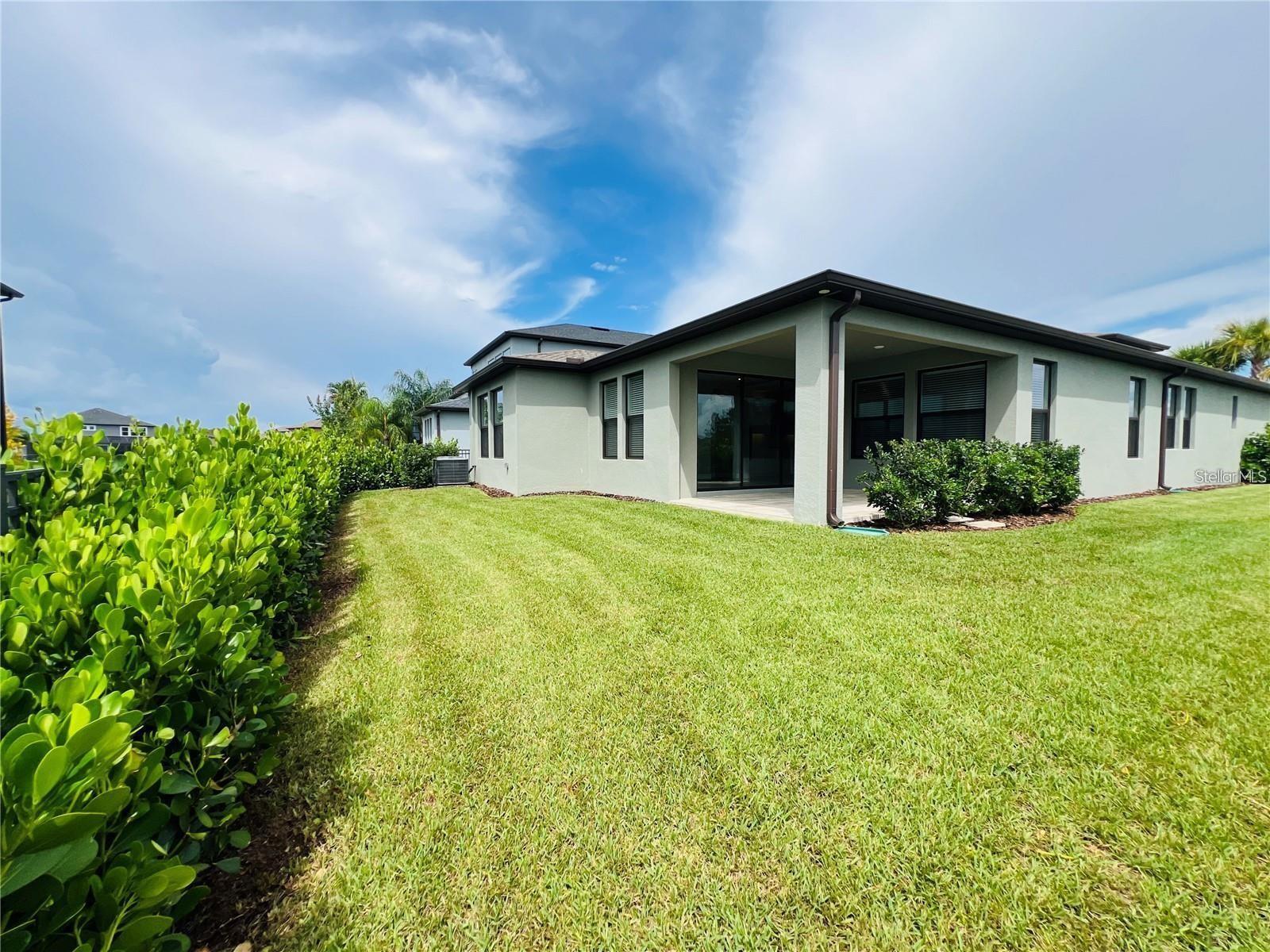 ESTANCIA CORTONA - Residential Lease