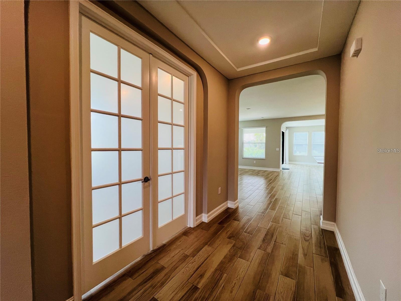 ESTANCIA CORTONA - Residential Lease